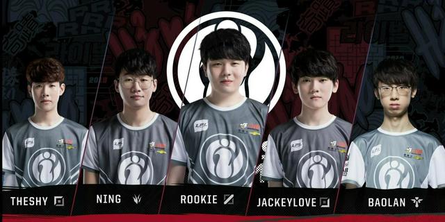 球迷以及体 球迷以及体