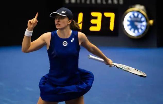 权握在赛季 权握在赛季