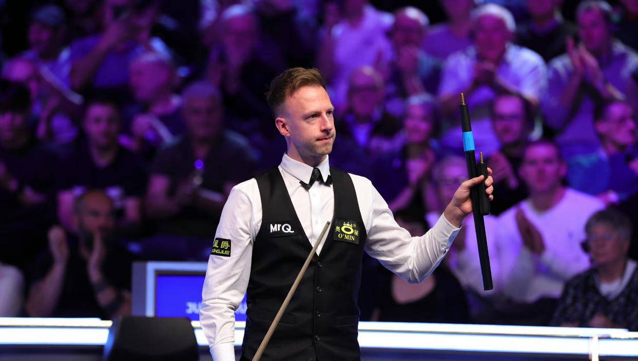 M与绿色电 M与绿色电